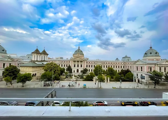 Great View, 2 Bdr Ap In Center Very Close To Old Town Appartement Boekarest