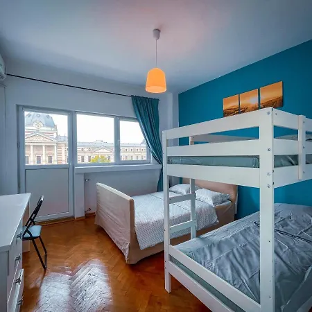 Great View, 2 Bdr Ap In Center Very Close To Old Town *