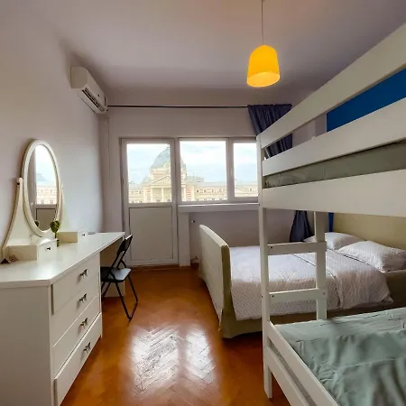 Daire Great View, 2 Bdr Ap In Center Very Close To Old Town Bükreş